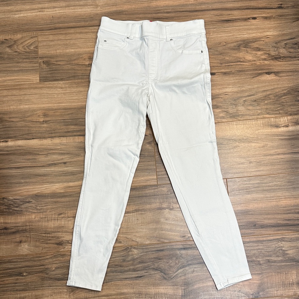 Spanx Jeggings Mid Rise White Size Medium 27” Inseam